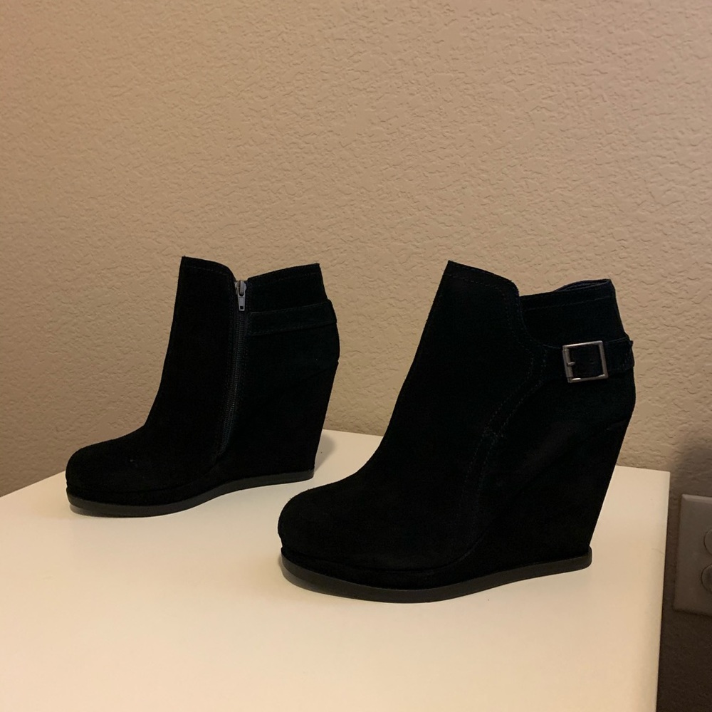 Dolce Vita black suede booties